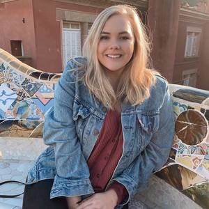 Meet your Posher, Hayley